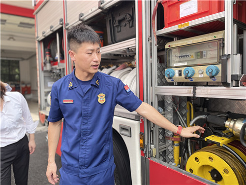 佘山消防救援站2_副本.jpg 佘山消防救援站2_副本.jpg
