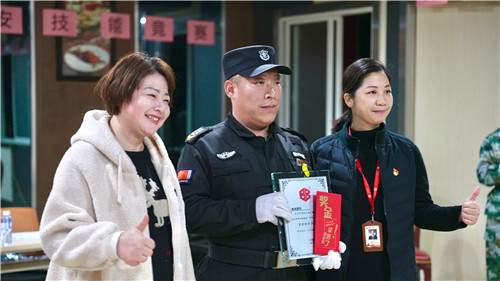 保安-團體第三名_副本.jpg 保安-團體第三名_副本.jpg